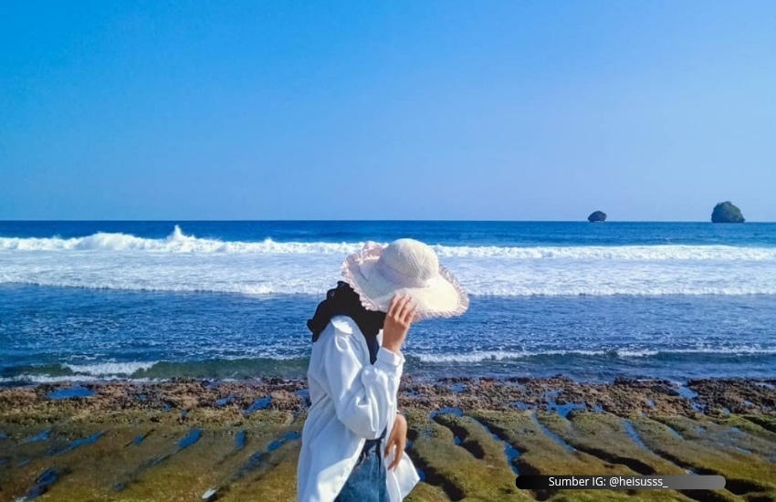 Pantai Parang Dowo