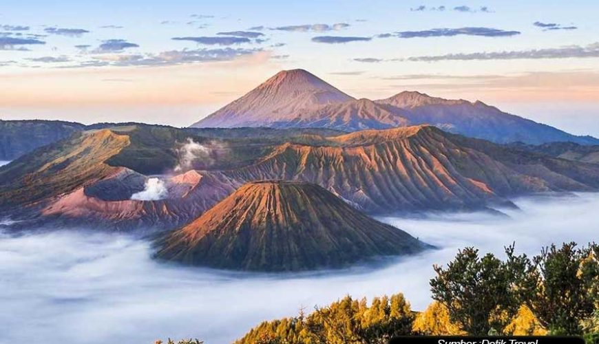 Gunung Bromo Malang Punya Banyak Spot Populer