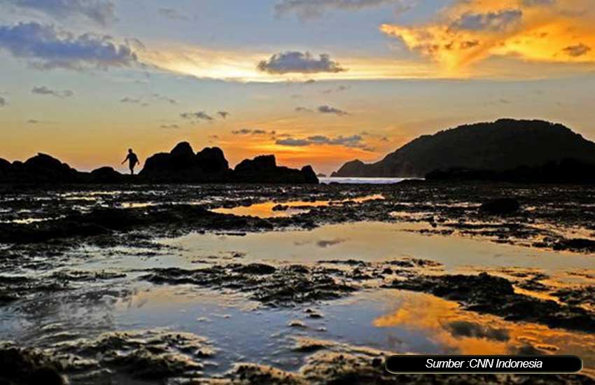 Pantai Wediombo Yogyakarta dan Rute Terbaiknya