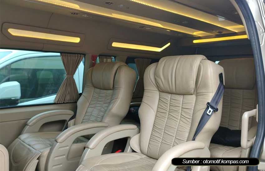 Interior Hiace Premio