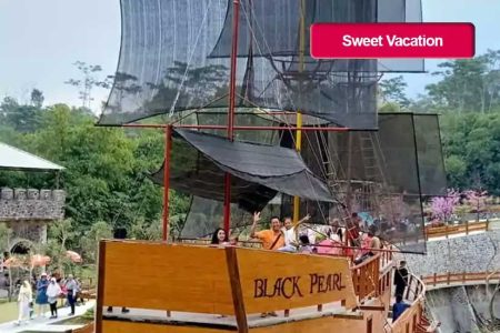 paket wisata Sweet Vacation 4D3N