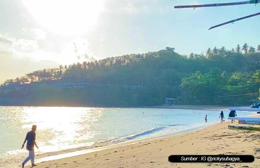 Pantai Senggigi