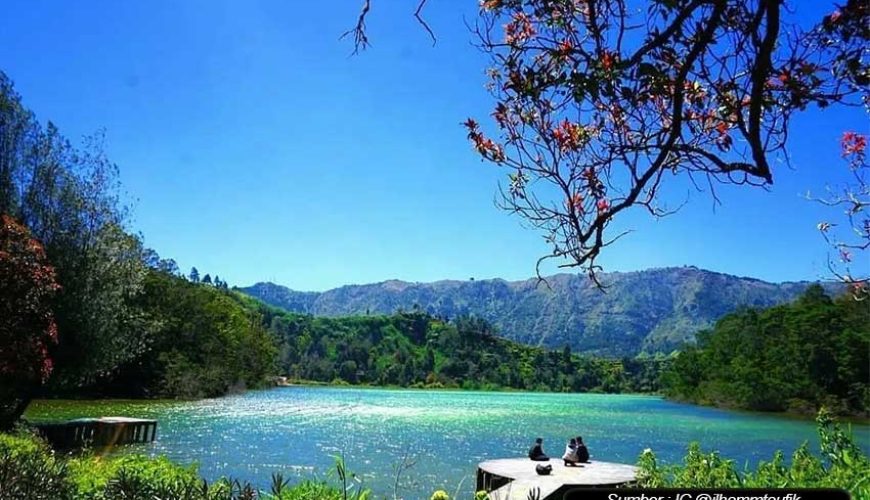 Telaga Warna